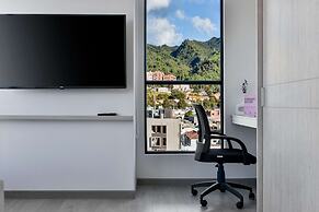 w Fantastic Loft w Perfect View in Santa Barbara