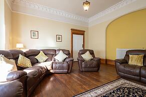Host Stay Chatsworth Townhouse II