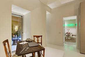 New Domus Historic Rome Palazzo Modern Luxury Near Piazza Navona
