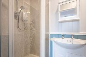 Host Stay Chatsworth Townhouse I