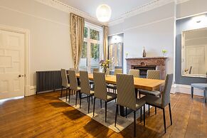 Host Stay Chatsworth Townhouse I