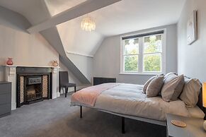 Host Stay Chatsworth Townhouse I