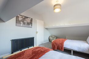 Host Stay Chatsworth Townhouse I