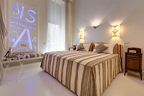 Dolce Domizia - Historic Rome Palazzo Modern Luxury Near Piazza Navona