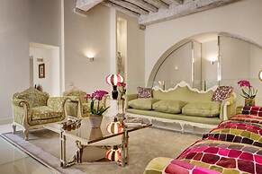 Dolce Domizia - Historic Rome Palazzo Modern Luxury Near Piazza Navona