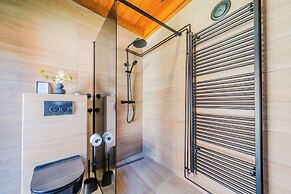 Countess House With Jacuzzi and Sauna