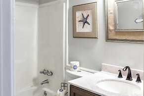 1/2 Mi to Beach: Condo in Hilton Head Resort!