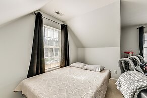 2 Mi to UNC Charlotte: Family-friendly Home