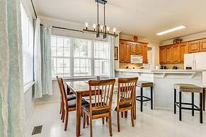 2 Mi to UNC Charlotte: Family-friendly Home