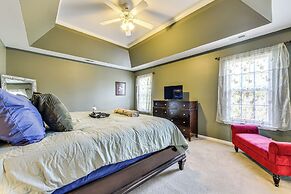 2 Mi to UNC Charlotte: Family-friendly Home