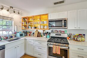 4 Mi to Dtwn Austin: Home w/ Large Fenced Yard!