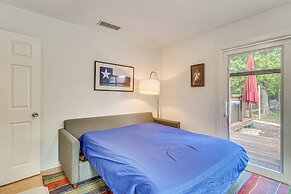 4 Mi to Dtwn Austin: Home w/ Large Fenced Yard!