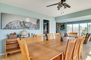 5 Mi to Area Attractions: Home w/ Hot Tub