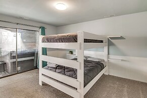 5 Mi to Area Attractions: Home w/ Hot Tub