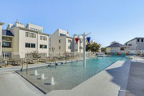 Lake-view Condo in Osage Beach: Walk to Boat Ramp