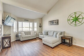 Lake-view Condo in Osage Beach: Walk to Boat Ramp