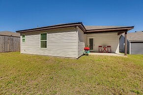 13 Mi to Tuscaloosa Riverwalk: Cottondale Home