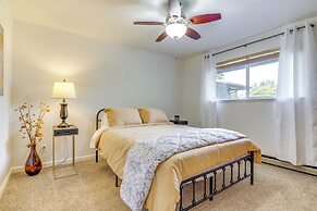 1 Mi to Snoqualmie River: Pet-friendly Home!