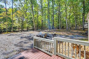 'wild Creek Cabin' in Hedgesville: Dogs Welcome!