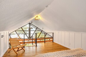 Lake Coeur D'alene Cabin w/ Boat Slip in Worley!