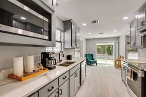 ~ 1 Mi to Lavon Lake: Princeton Retreat