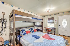 Rescue Ranch Retreat w/ Goats, Horses & Chickens!