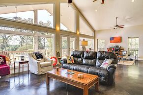 Franklin Home w/ Water Views: Outdoor Dining Area!