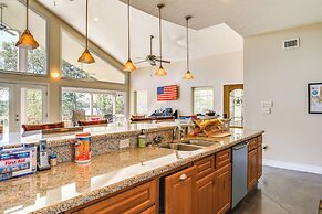 Franklin Home w/ Water Views: Outdoor Dining Area!