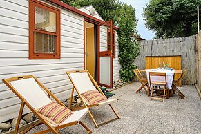 THE CAMP by Maggiore Suites