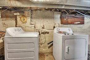 Cozy Renovated 19th Century Home, 5 Min to OSU! 3 Bedroom Home by Paul