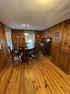 Camp Lindy Limit 7 4 Bedroom Cottage