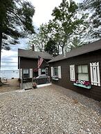 Camp Lindy Limit 7 4 Bedroom Cottage