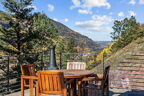 Royer Falls Retreat 4 Bedroom Home