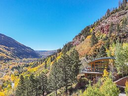 Royer Falls Retreat 4 Bedroom Home