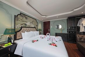 Madelise Stardust Hotel & Travel