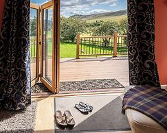 Gulabin Lodge and House