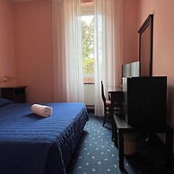 Hotel Milano Pool & Garden