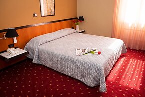Hotel Milano Pool & Garden