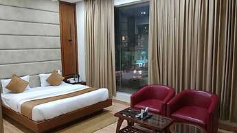 Hotel the Royal Jewel