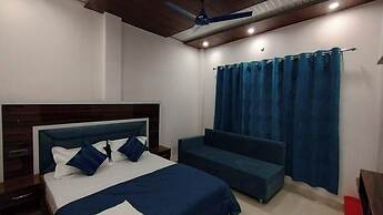 Hotel RISHI