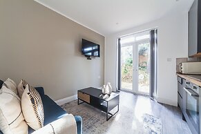 The Cricklewood Apartment