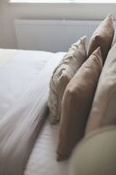 The Cricklewood Apartment