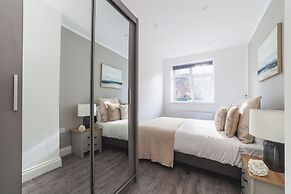 The Cricklewood Apartment