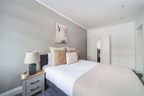 The Cricklewood Apartment