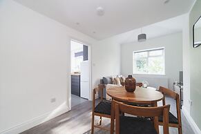 The Cricklewood Apartment