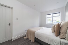 The Cricklewood Apartment