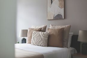 The Cricklewood Apartment