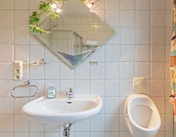 Flood Comfortable Holiday Residence