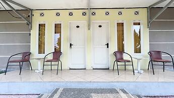 The Kanzi Hotel & Village