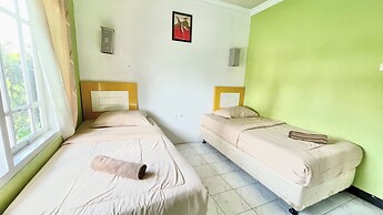 The Kanzi Hotel & Village